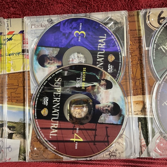 Season one of supernatural - Picture 3 of 7